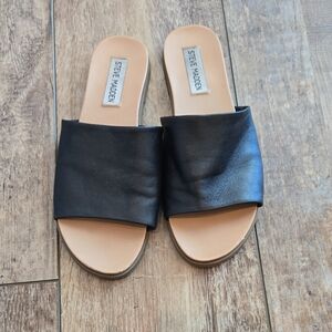 Steve Madden Black Slide Sandals. Size 7.